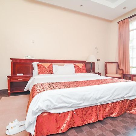 Falcon Heights Hotel Nanyuki Luaran gambar