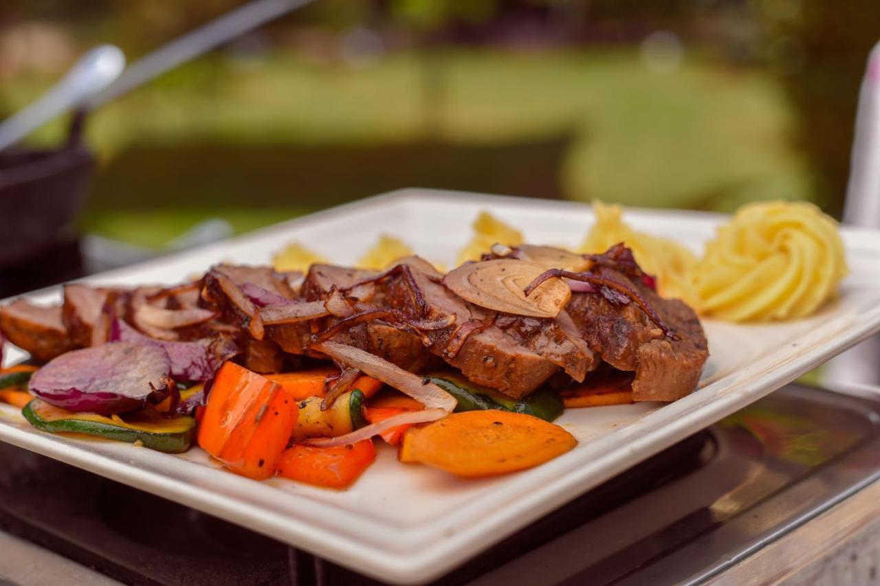 Falcon Heights Hotel Nanyuki Luaran gambar