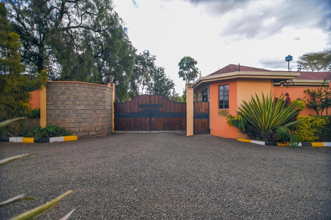 Falcon Heights Hotel Nanyuki Luaran gambar