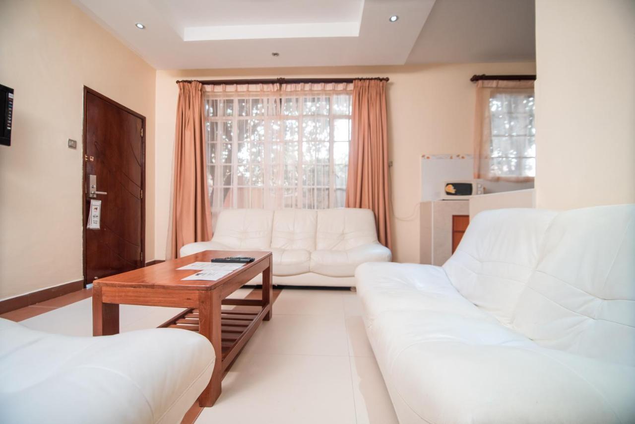 Falcon Heights Hotel Nanyuki Luaran gambar